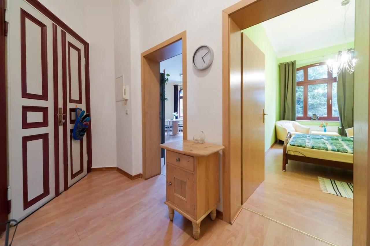 Grosse Ferienwohnung In Dresden-Lobtau Exterior photo